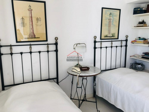 Apartamento En Punta Del Este, Peninsula- Ref: 5145