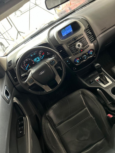 Ford Ranger 3.2 Limited Cab. Dupla 4x4 Aut. 4p
