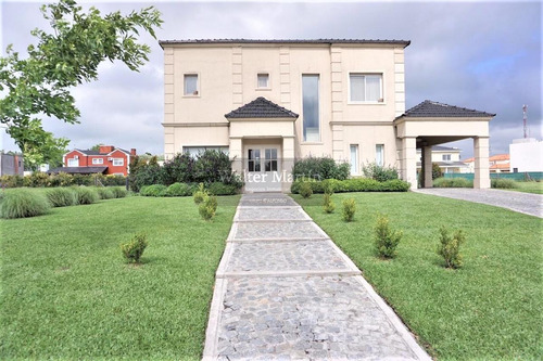 Imagen 1 de 30 de Casa En Venta 5 Ambientes Con Piscina En Escobar - Haras Santa Maria Barrio El Atardecer