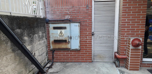 Imagen 26 de 30 de Edificio En Alquiler En Los Chaguaramos Mls #21-24243 Wilfredo Bazan