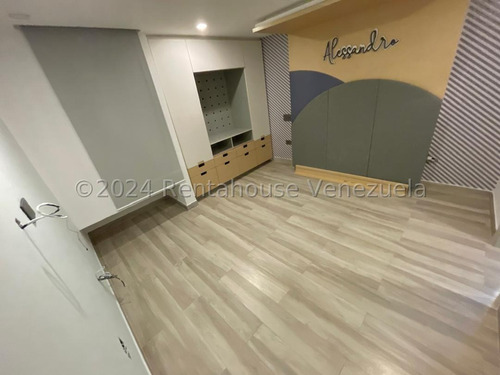 Apartamento Remodelado En Alquiler En La Lagunita Country Club De 201 Mtrs2 Pd