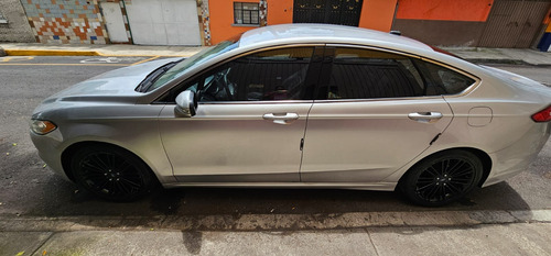 Ford Fusion 2.0 Se Luxury Plus L4//t At