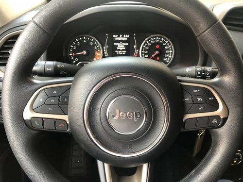 Renegade 1.8 16v Flex Sport 4p Automático