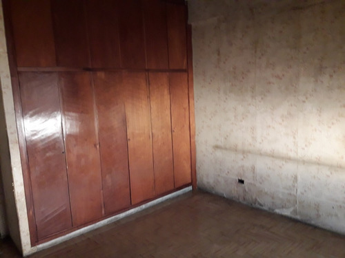 Imagen 19 de 26 de Locales Con Vivienda - Venta