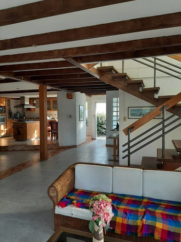 Imagen 5 de 11 de Casa En Piedra Pintada Cod:133417 Albert G. 04121444789