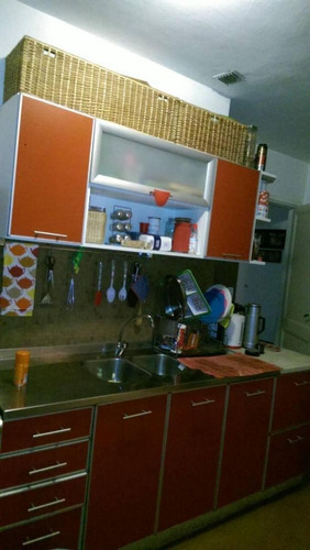 Imagen 5 de 8 de Chalet - 4 Ambientes - Servicios - Castelar Norte