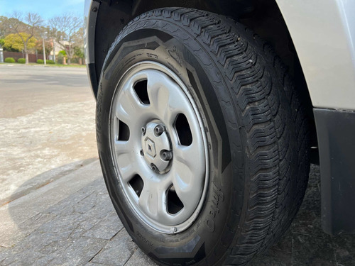 Imagen 20 de 23 de Renault Duster 2013 1.6 4x2 Confort 110cv