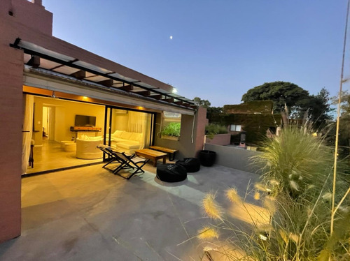 Canchero Departamento Totalmente Reciclado Y Amoblado En Las Lomas Village Con Vista Espectacular Al Golf