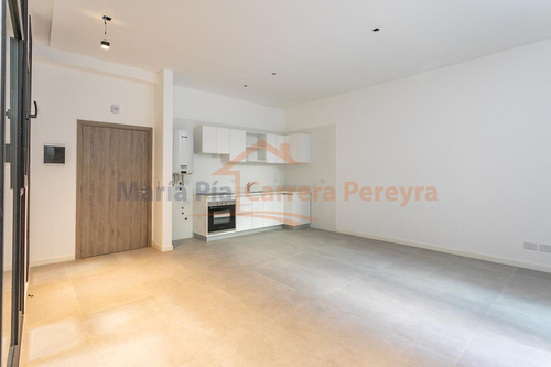 Venta Departamento 3 Ambientes Con Terraza En Juncal Y Rodriguez Peña