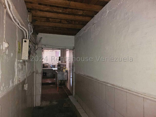 Terreno En Venta En La Colonia Tovar Cda 25-537 Yf