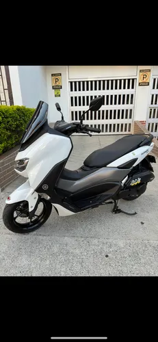 Nmax Connected