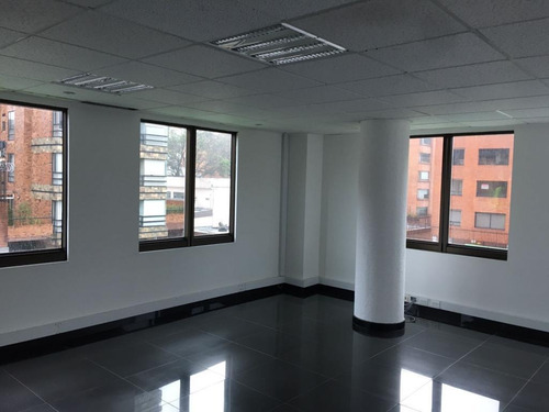Imagen 6 de 17 de Oficina En Arriendo En Bogotá Chico Norte. Cod 1021305