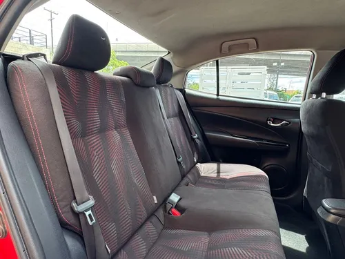 Toyota Yaris 1.5 5p S Mt