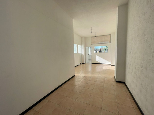 Edificio En Venta, Las Arboledas,