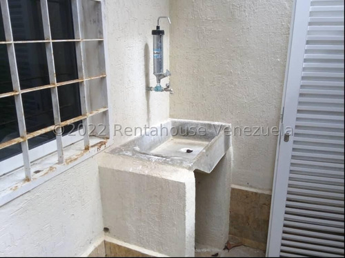 Imagen 3 de 13 de Venta Townhouse Margarita Estado Nueva Esparta