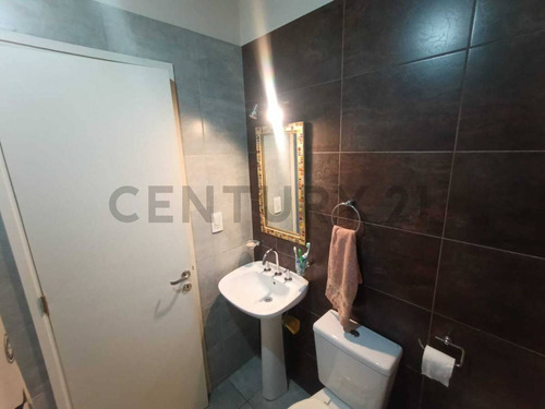 Departamento En Venta , Century Rodriguez Ofrece