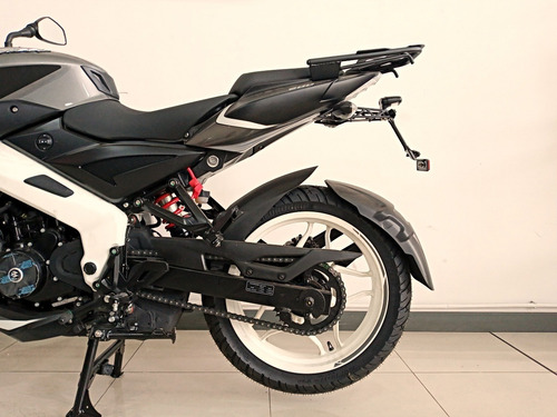 Imagen 11 de 19 de Bajaj Rouser Ns200 Ns 200 0km Naked 2023 Motonet