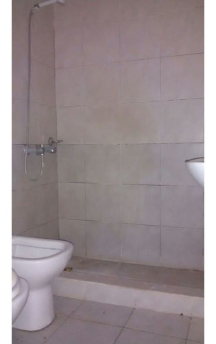 Imagen 10 de 12 de Vendo Departamento 2 Dormitorios Y Cochera En Barrio Pueyrredon