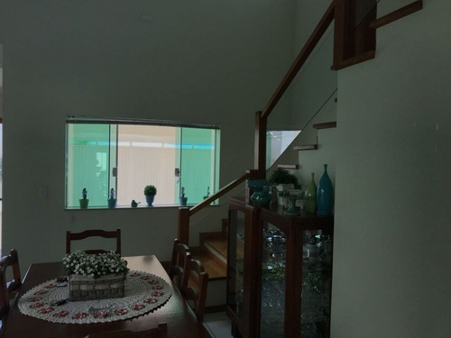 Imagem 15 de 21 de Casa Em Assis, Com 03 Dormitórios Sendo 01 Suíte Master. - 1205