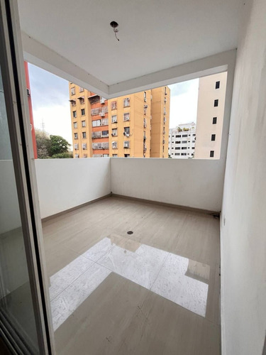 Apartamento Resd Monte Carlo Las Chimeneas     Jc-lp