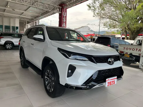 Toyota Fortuner 2.8 Diesel Srv 4X4 At