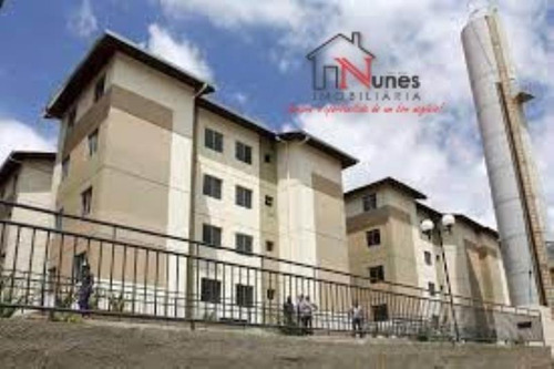 Imagem 2 de 9 de Apartamento No Bairro Santa Cândida Em Curitiba Pr - 16501