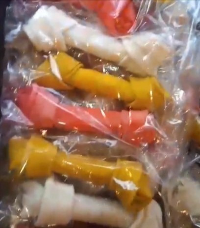 Imagen 2 de 4 de Juguetes Comestibles Huesitos De Carnaza Para Perros #11/12