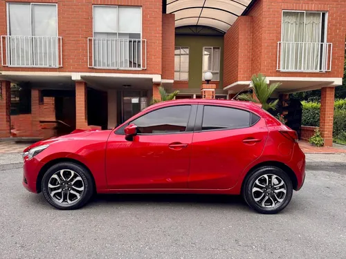Mazda 2 Grand touring