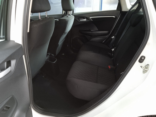 Imagen 10 de 15 de Honda Fit 2017