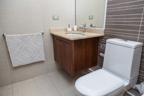 Departamento Impecable Edificio Los Colonos 1d 1b