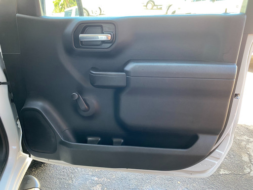 Chevrolet Silverado 4.3 Wt Cab Reg At 4X4