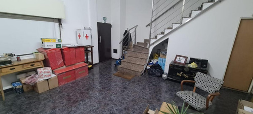 Imagen 7 de 14 de Galpón Industrial 1250 M² Baños, Vestuarios Y Oficinas - 9 De Abril