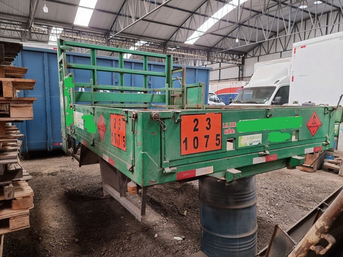 Imagem 3 de 4 de Carroceria De Gás Para Iveco