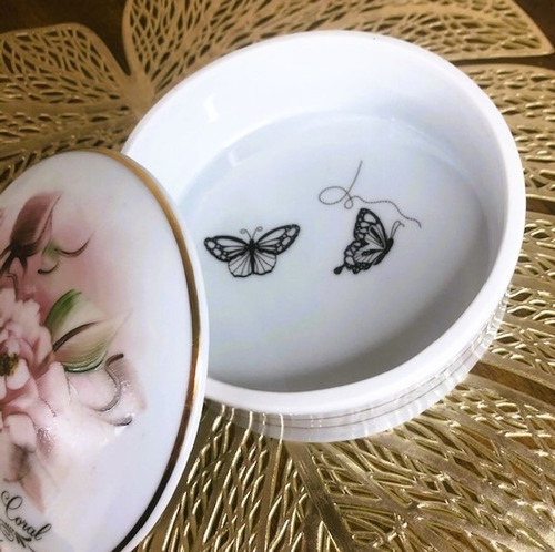 Imagem 2 de 4 de Porta Joia Bodas De Coral 35 Anos Pintado A Mão 12,5cm