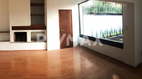 Renta Casa Estilo Loft Remodelada Con Vigilancia Y Servicios Incluidos
