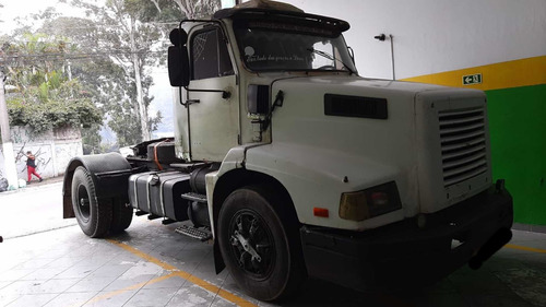Imagem 2 de 9 de Volvo Volvo 280