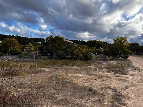 Lote Interno #100-200 - Costa Esmeralda - Residencial 2 - 1041m2 #id 12350