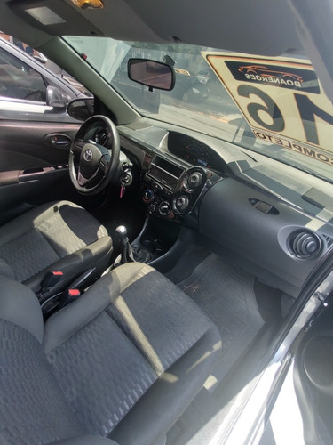 Toyota Etios 1.3 16v X 5p 2016 Financ. 60 X Sem Entrada