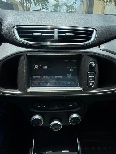 Chevrolet Onix 1.4 MPFI LTZ 8V