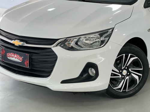 Chevrolet Onix SEDAN Plus LT 1.0 12V Flex 4p Mec.