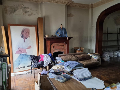 Imagen 18 de 30 de Casa -buenos Aires Esq Colon