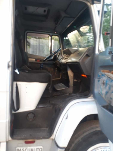 Mercedes Benz 1215 Con Caja Y Plancha Trasera Motor Nuevo