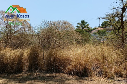 Imagen 3 de 10 de Se Vende Terreno Frente Al Green Campestre De Fracc. Lomas De Cocoyoc