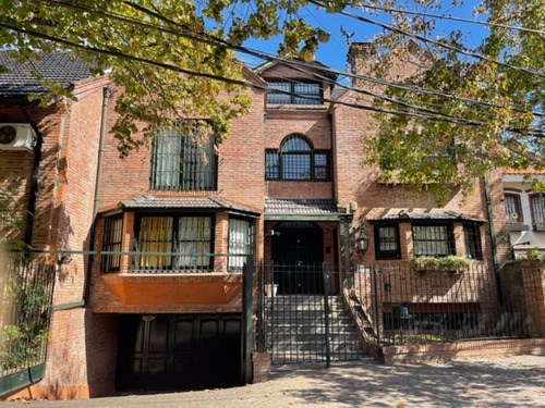 Imagen 1 de 14 de Casa En Excelente Zona De Martinez.