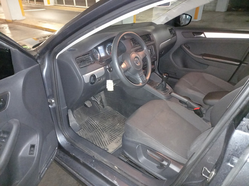 Volkswagen Vento 2.0 Advance I 110cv