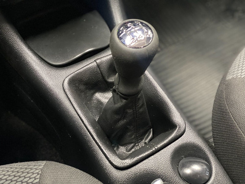 Imagem 14 de 15 de Peugeot 207 1.4 Xr 2012/2012