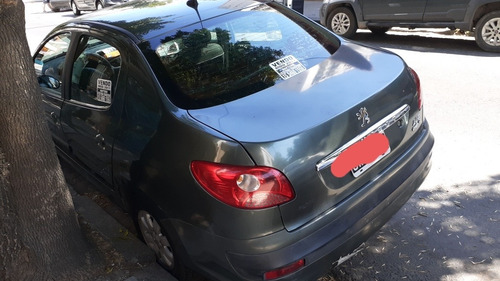 Peugeot 207 2011 1.4 Sedan Active 75cv