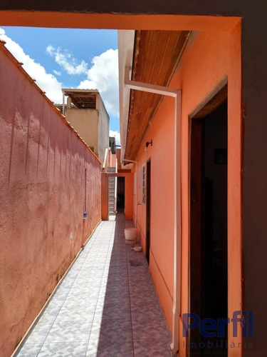 Imagem 3 de 5 de Casas - 2 Dormitórios - 2517