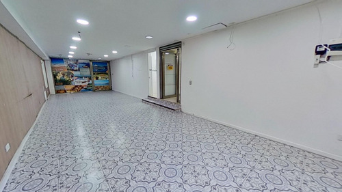 Amplia Propiedad Comercial - Los Conquistadores
