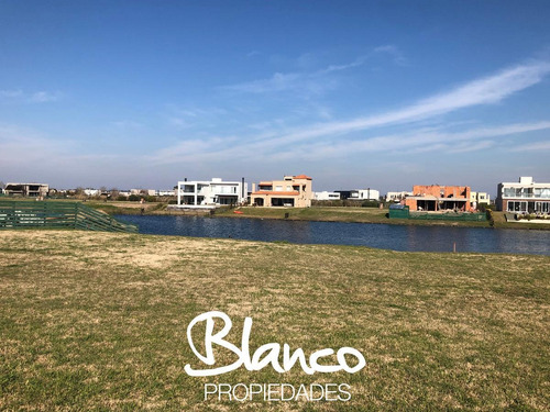Imagen 1 de 9 de Terreno A La Venta!! Excelente Ubicación Y Barrio En Escobar